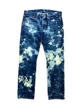 Load image into Gallery viewer, Acid Wash Denim